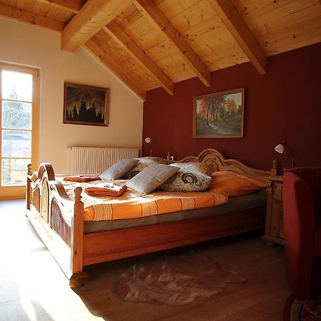 Pension Und Falknerei An Der Alten Schmiede Bernstadt auf dem Eigen Екстер'єр фото